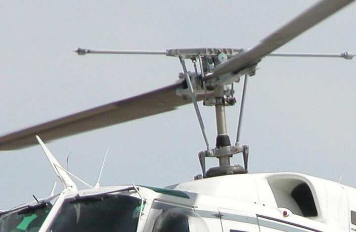 bell212rotorccreativecommons_384662.jpg