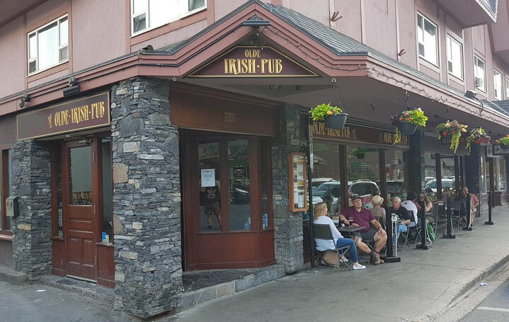 Irish Pub.jpg