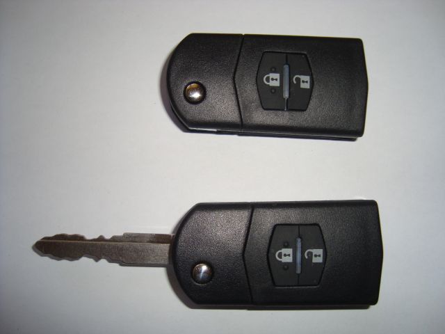 Mazda Key Small.jpg